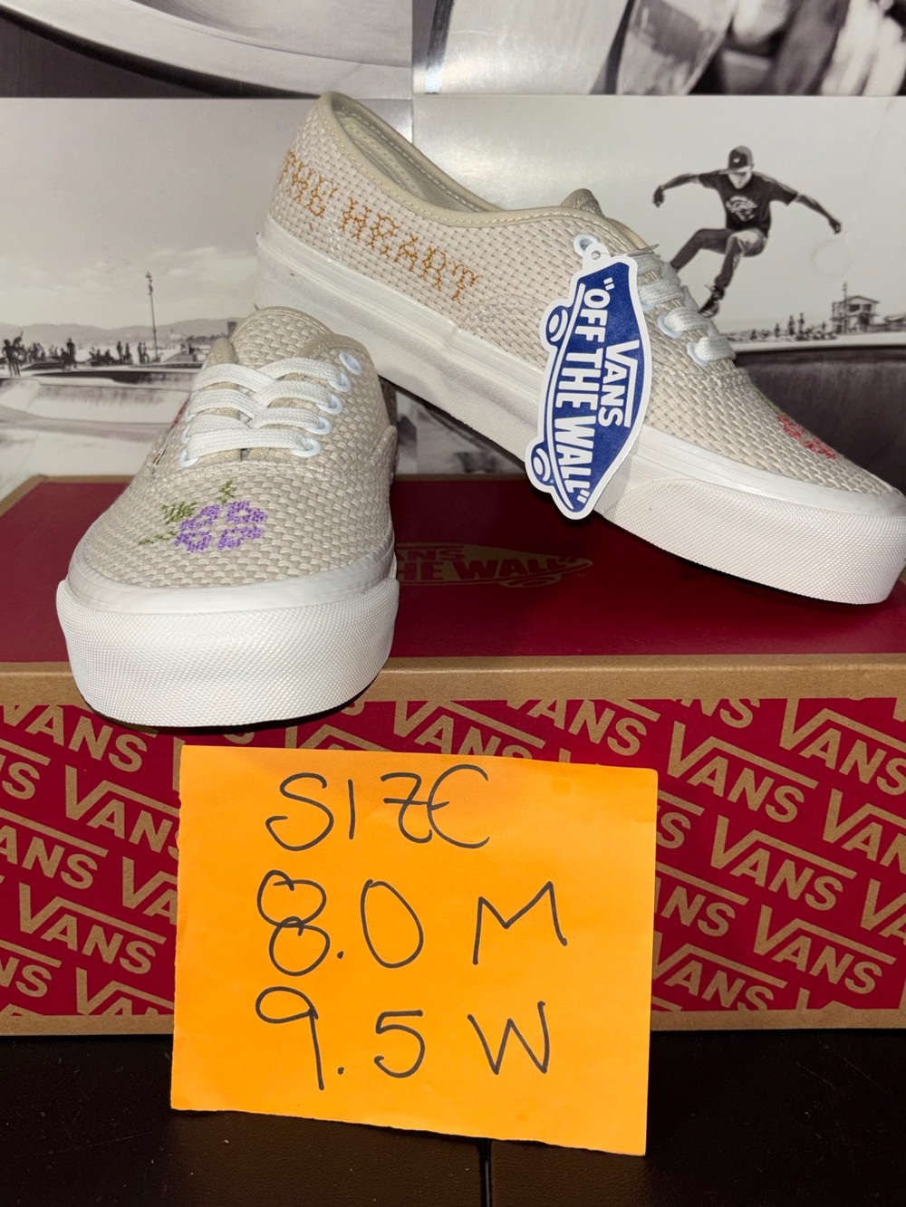 Vans Authentic 44D sz 8.0 Men’s 9.5 Woman